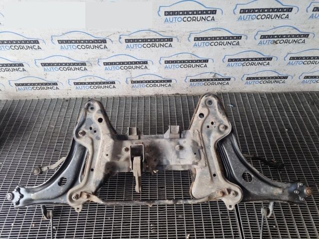 bontott PEUGEOT 2008 Első Bölcső