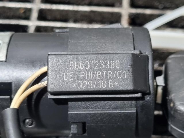 bontott PEUGEOT 2008 Gyújtáskapcsoló