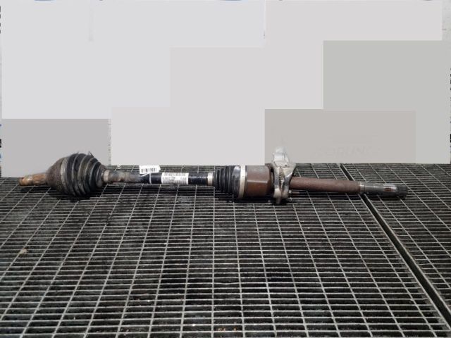 bontott PEUGEOT 2008 Jobb Féltengely