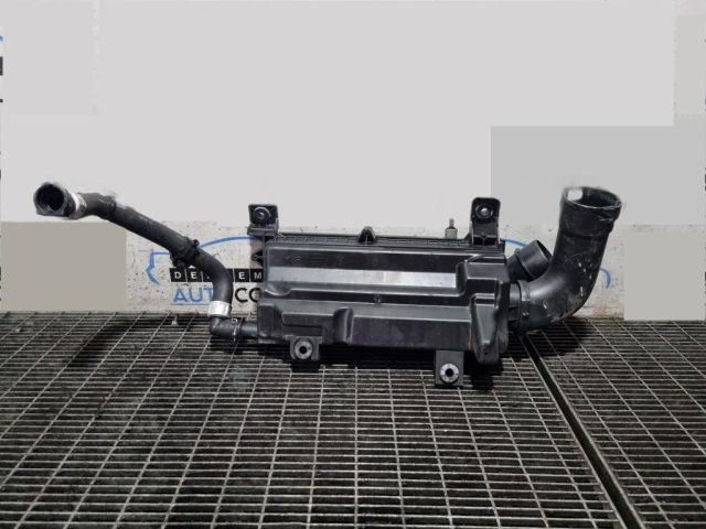 bontott PEUGEOT 2008 Légszűrő Ház