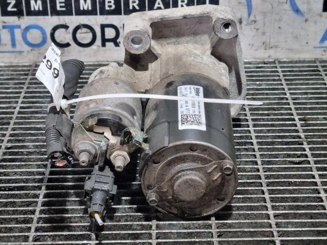 bontott PEUGEOT 2008 Önindító