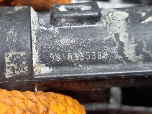 bontott PEUGEOT 2008 Porlasztó (1 db)