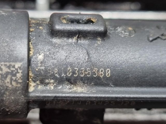 bontott PEUGEOT 2008 Porlasztó (1 db)