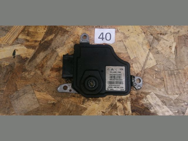 bontott PEUGEOT 2008 Automata Váltó Elektronika