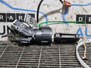 bontott PEUGEOT 2008 Gyújtáskapcsoló