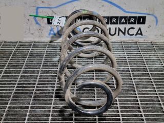 bontott PEUGEOT 2008 Hátsó Rugó