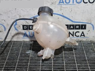bontott PEUGEOT 2008 Kiegyenlítő Tartály