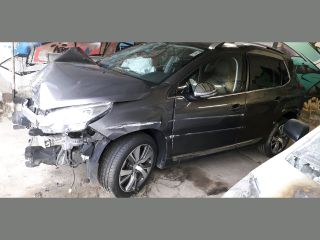 bontott PEUGEOT 2008 Klímakompresszor