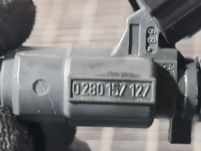 bontott PEUGEOT 2008 Porlasztó (1 db)