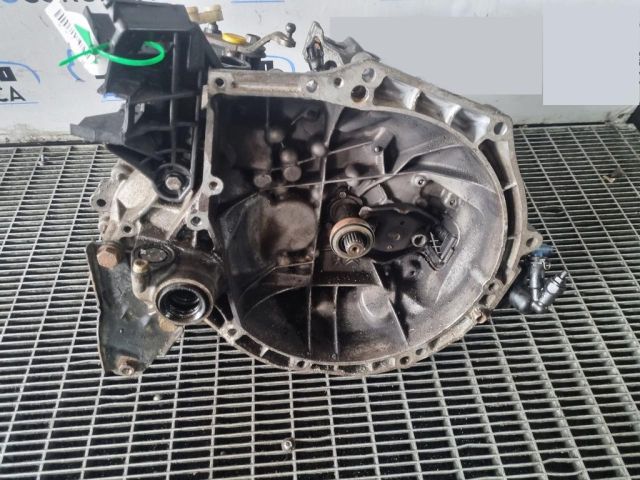 bontott PEUGEOT 2008 Váltó (Mechanikus)