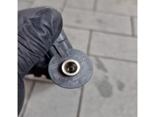 bontott PEUGEOT 2008 Porlasztó (1 db)