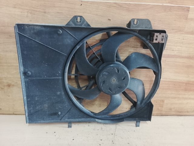 bontott PEUGEOT 2008 Hűtőventilátor