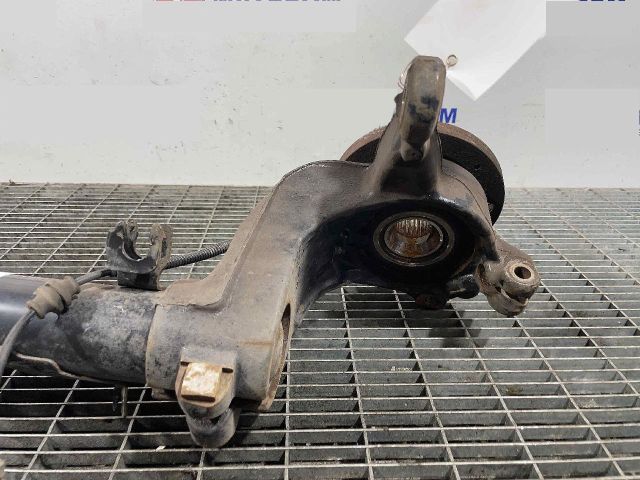 bontott PEUGEOT 2008 Jobb első Csonkállvány