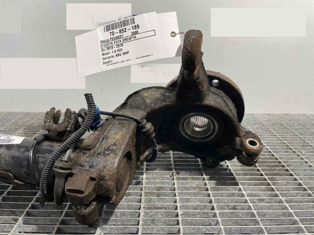 bontott PEUGEOT 2008 Jobb első Csonkállvány