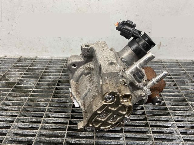 bontott PEUGEOT 2008 Nagynyomású Szivattyú