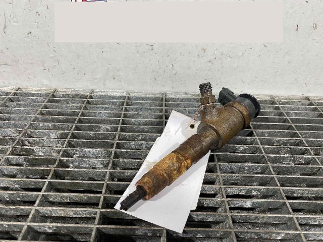 bontott PEUGEOT 2008 Porlasztó (1 db)