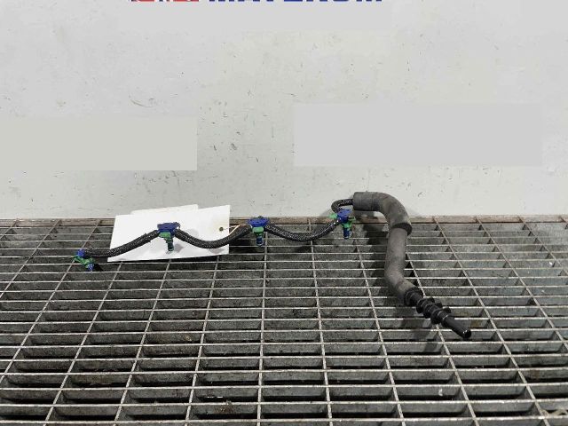 bontott PEUGEOT 2008 Résolajcső