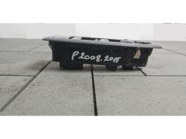 bontott PEUGEOT 2008 Ablakemelő Kapcsoló Négyes / Kettes