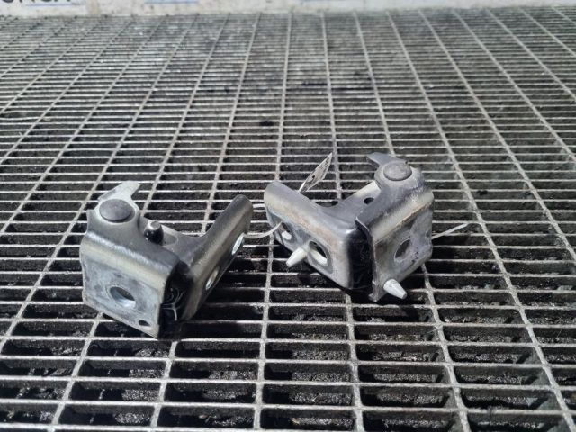 bontott PEUGEOT 2008 Ajtó Zsanér (Pozíciófüggetlen)