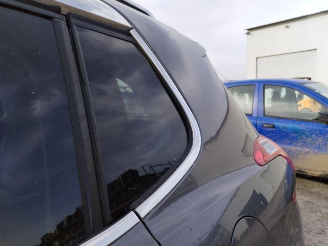 bontott PEUGEOT 2008 Bal C Oszlop Oldalablak Üveg