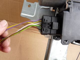 bontott PEUGEOT 2008 Bal első Ablakemelő Szerkezet (Elektromos)