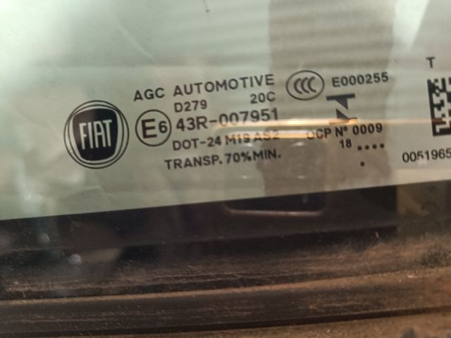 bontott PEUGEOT 2008 Bal első Fixüveg (Ajtóban)