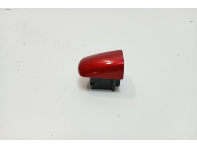 bontott PEUGEOT 2008 Bal első Kilincs Burkolat