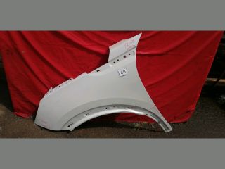 bontott PEUGEOT 2008 Bal első Sárvédő