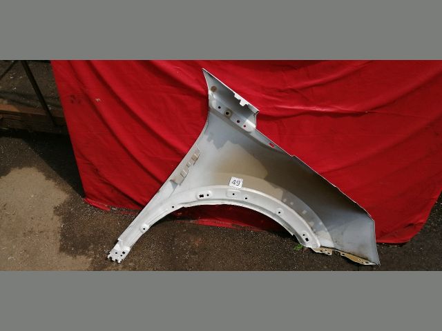 bontott PEUGEOT 2008 Bal első Sárvédő