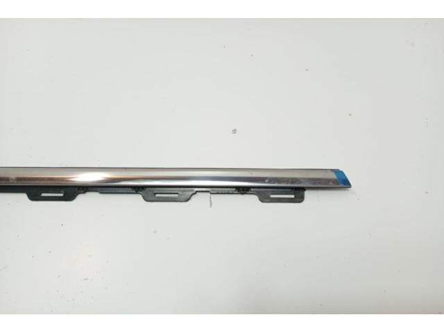 bontott PEUGEOT 2008 Bal első Vízlehúzó Gumicsík