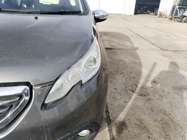bontott PEUGEOT 2008 Bal Fényszóró