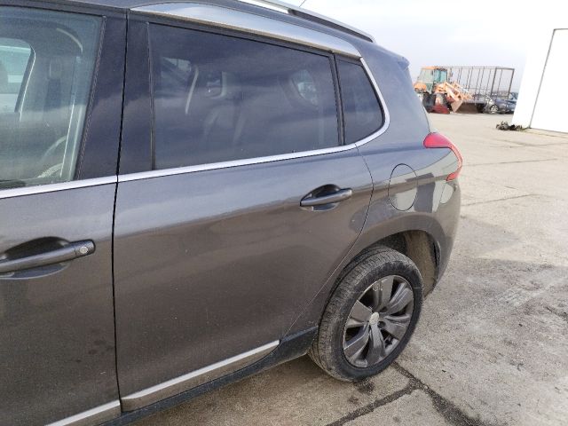 bontott PEUGEOT 2008 Bal hátsó Ajtó (Üres lemez)