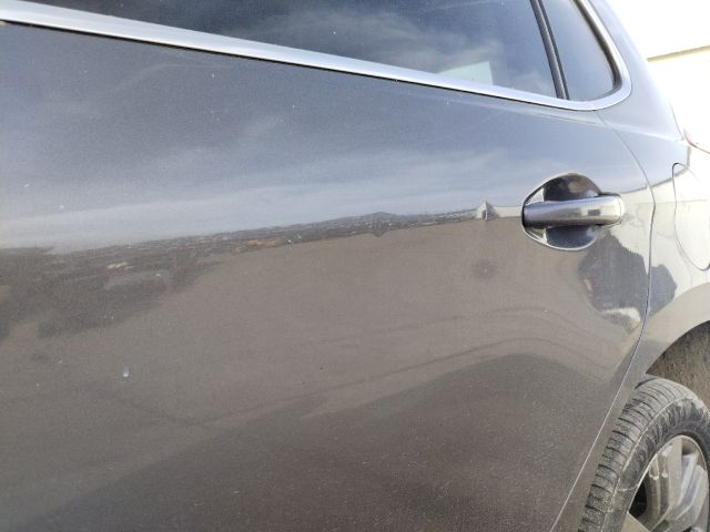 bontott PEUGEOT 2008 Bal hátsó Ajtó (Üres lemez)