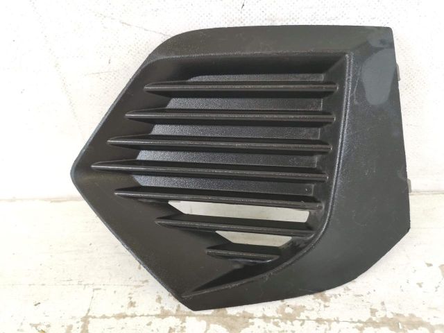 bontott PEUGEOT 2008 Bal Ködzárófény Keret