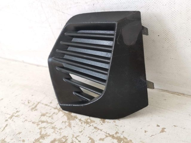 bontott PEUGEOT 2008 Bal Ködzárófény Keret