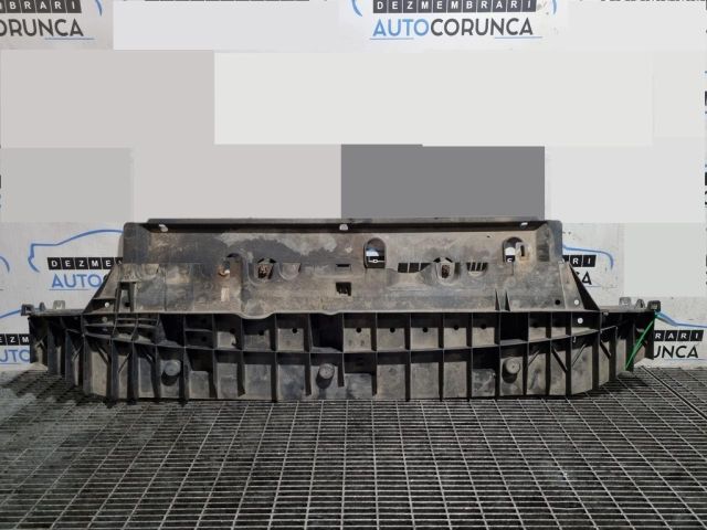 bontott PEUGEOT 2008 Első Koptató