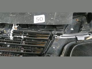 bontott PEUGEOT 2008 Első Lökhárító (Részeivel)