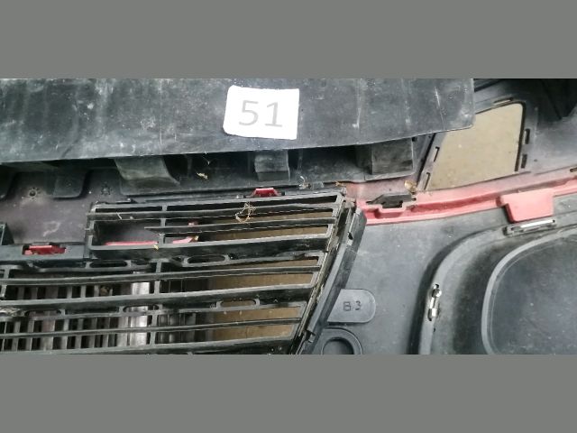 bontott PEUGEOT 2008 Első Lökhárító (Részeivel)