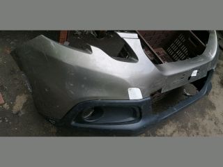 bontott PEUGEOT 2008 Első Lökhárító (Részeivel)