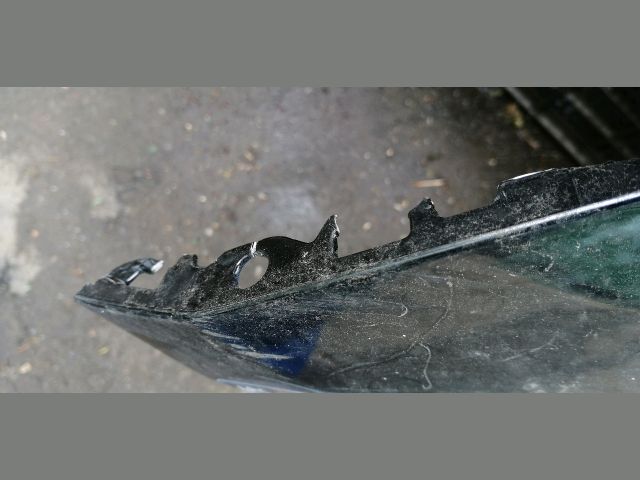 bontott PEUGEOT 2008 Első Lökhárító (Részeivel)