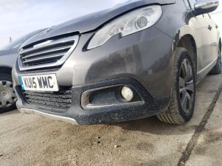 bontott PEUGEOT 2008 Első Lökhárító (Részeivel)