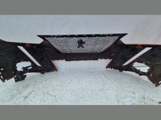 bontott PEUGEOT 2008 Első Lökhárító (Üresen)