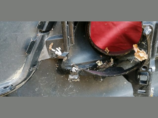 bontott PEUGEOT 2008 Első Lökhárító (Üresen)