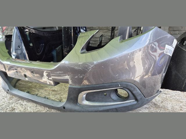 bontott PEUGEOT 2008 Első Lökhárító (Üresen)