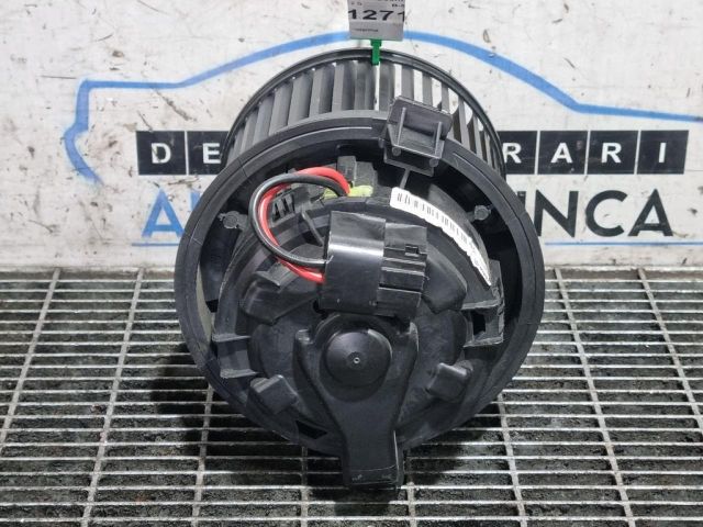 bontott PEUGEOT 2008 Fűtőmotor (Klímás)