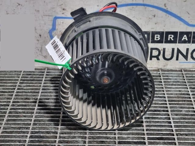 bontott PEUGEOT 2008 Fűtőmotor (Klímás)