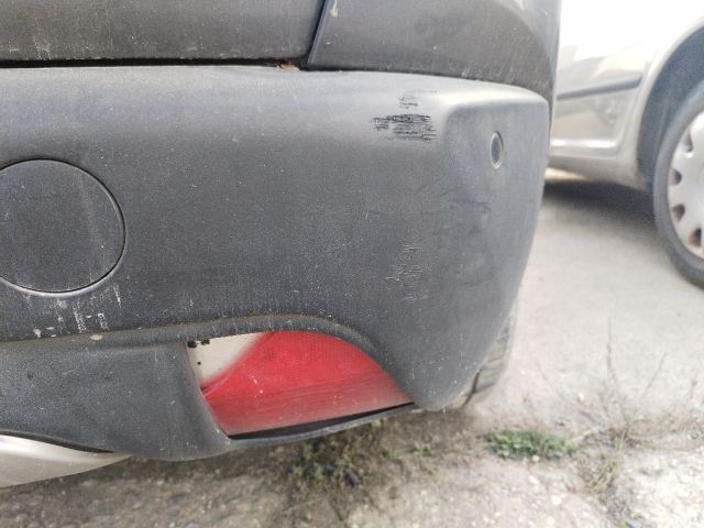 bontott PEUGEOT 2008 Hátsó Lökhárító (Részeivel)