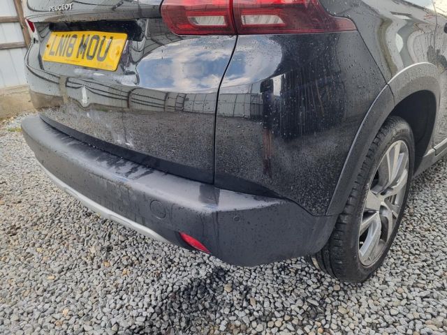 bontott PEUGEOT 2008 Hátsó Lökhárító (Üresen)