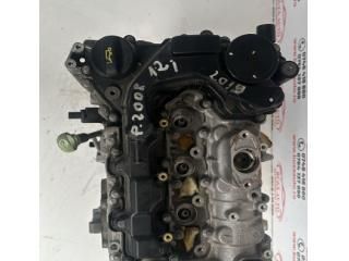 bontott PEUGEOT 2008 II Motor (Fűzött blokk hengerfejjel)