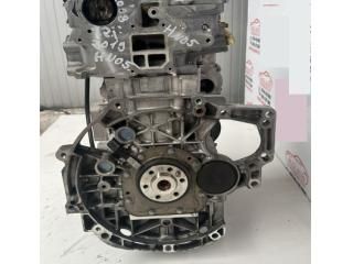 bontott PEUGEOT 2008 II Motor (Fűzött blokk hengerfejjel)